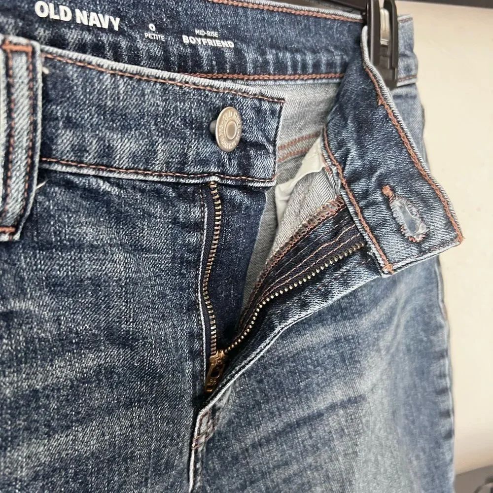 Old Navy Mid-rise boyfriend Capri Denim Jeans Size 0 Petite - Picture 6 of 14